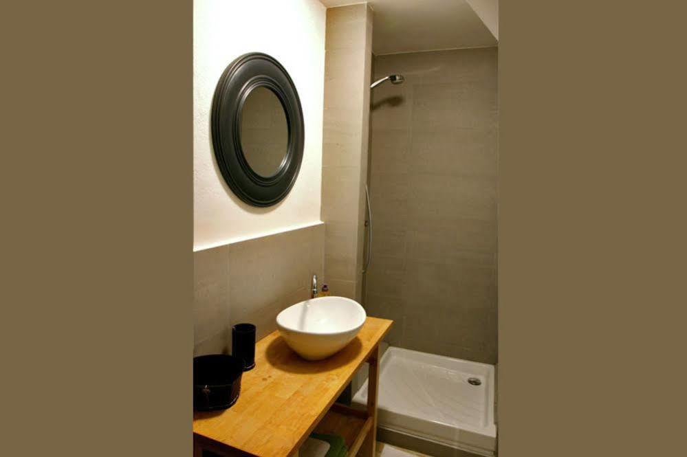 Le Bercail De Montmirail Appartement Sarrians Buitenkant foto